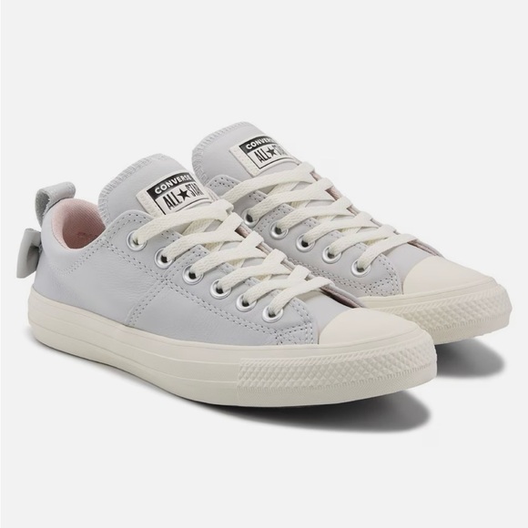 New in box. Converse Chuck Taylor All Star Madison OX Leather Bows Women’s - Picture 1 of 7